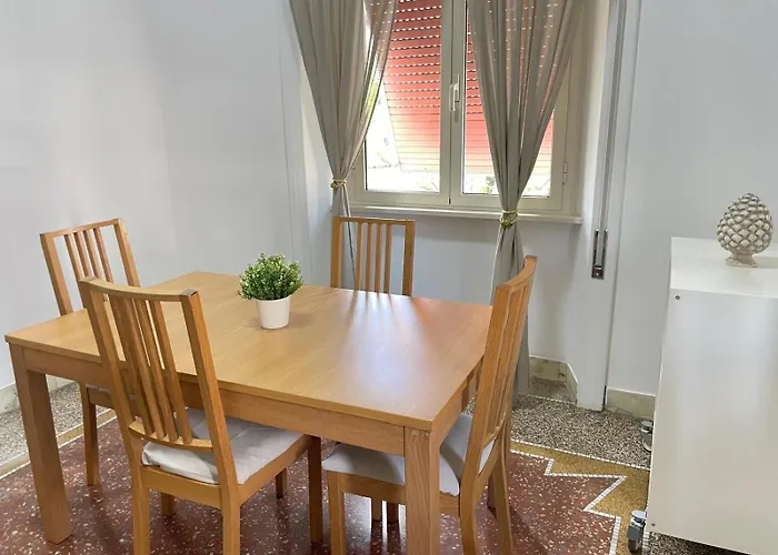 Residenza Castani 2- דירה